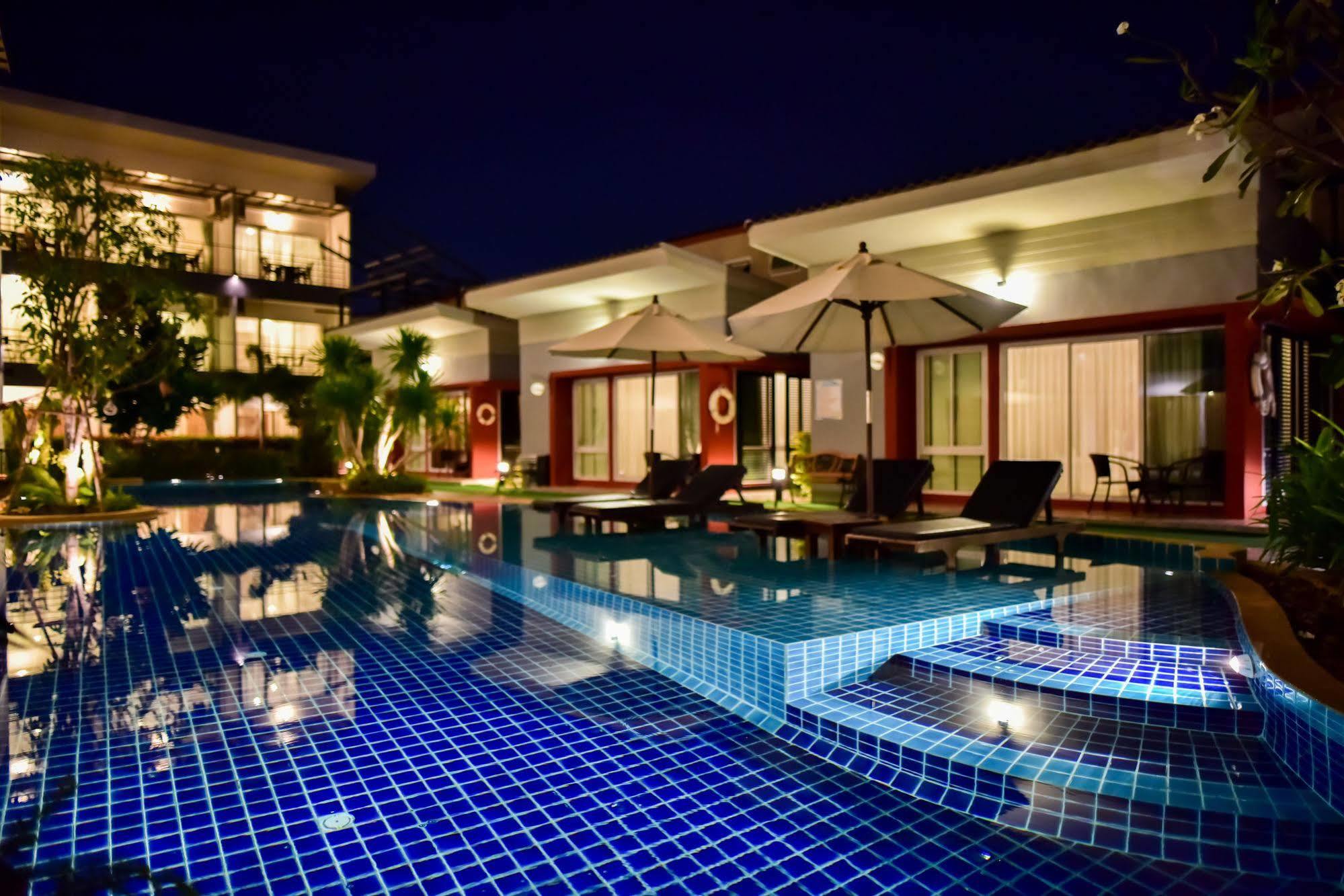 Milano Huahin Hotel Exterior photo
